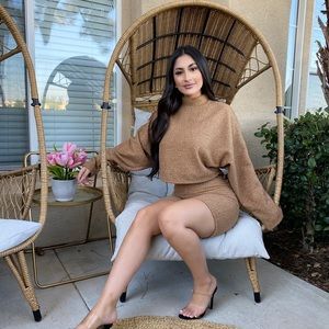 Top and short set